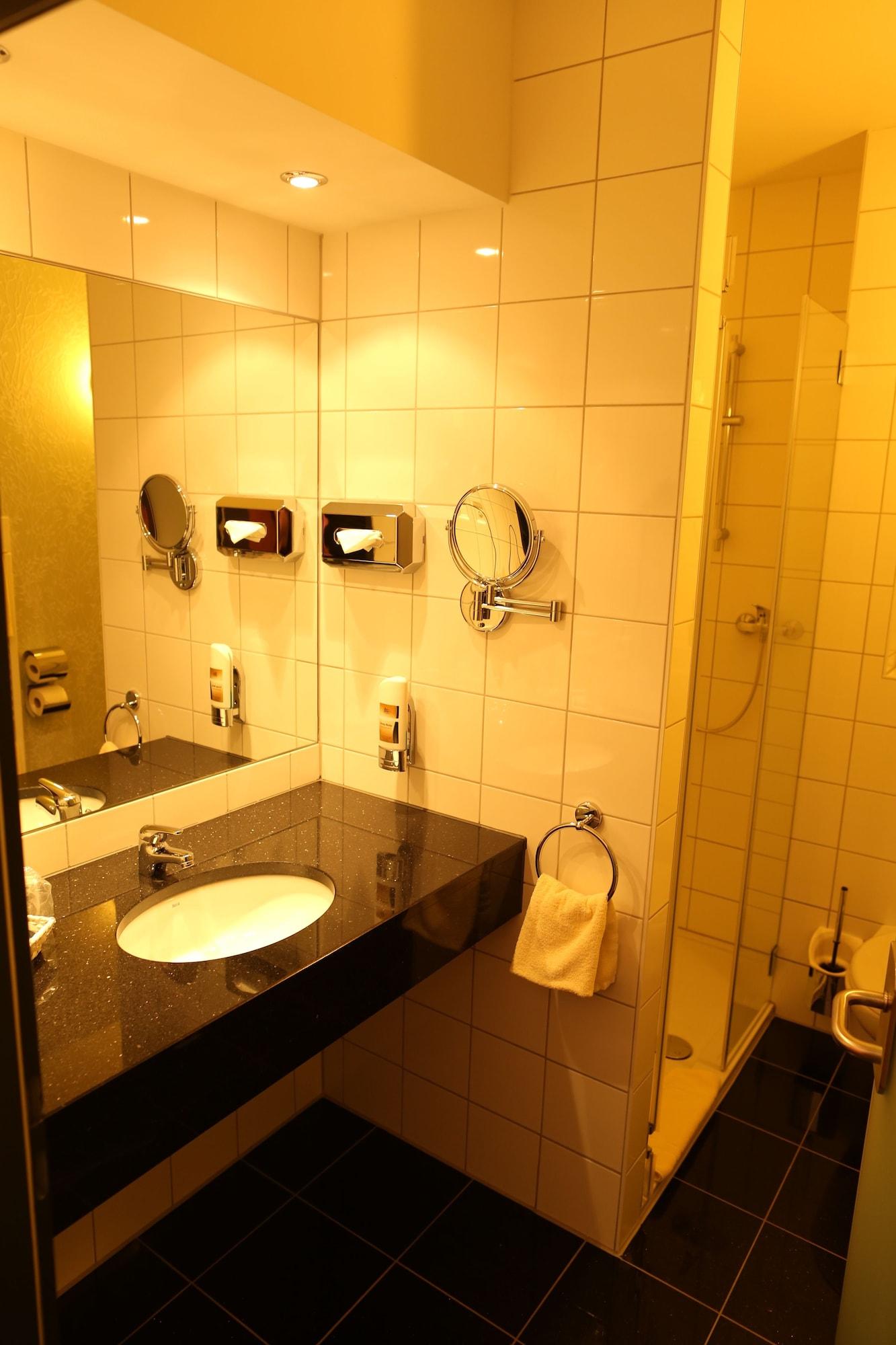 Hotel Sittardsberg Duisburg Exterior photo