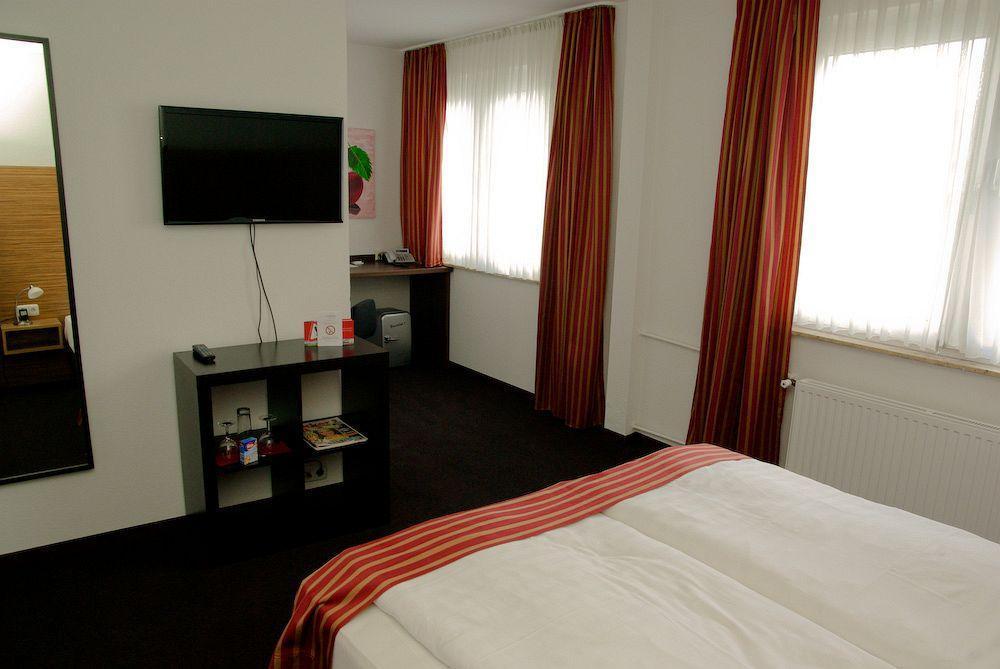 Hotel Sittardsberg Duisburg Exterior photo